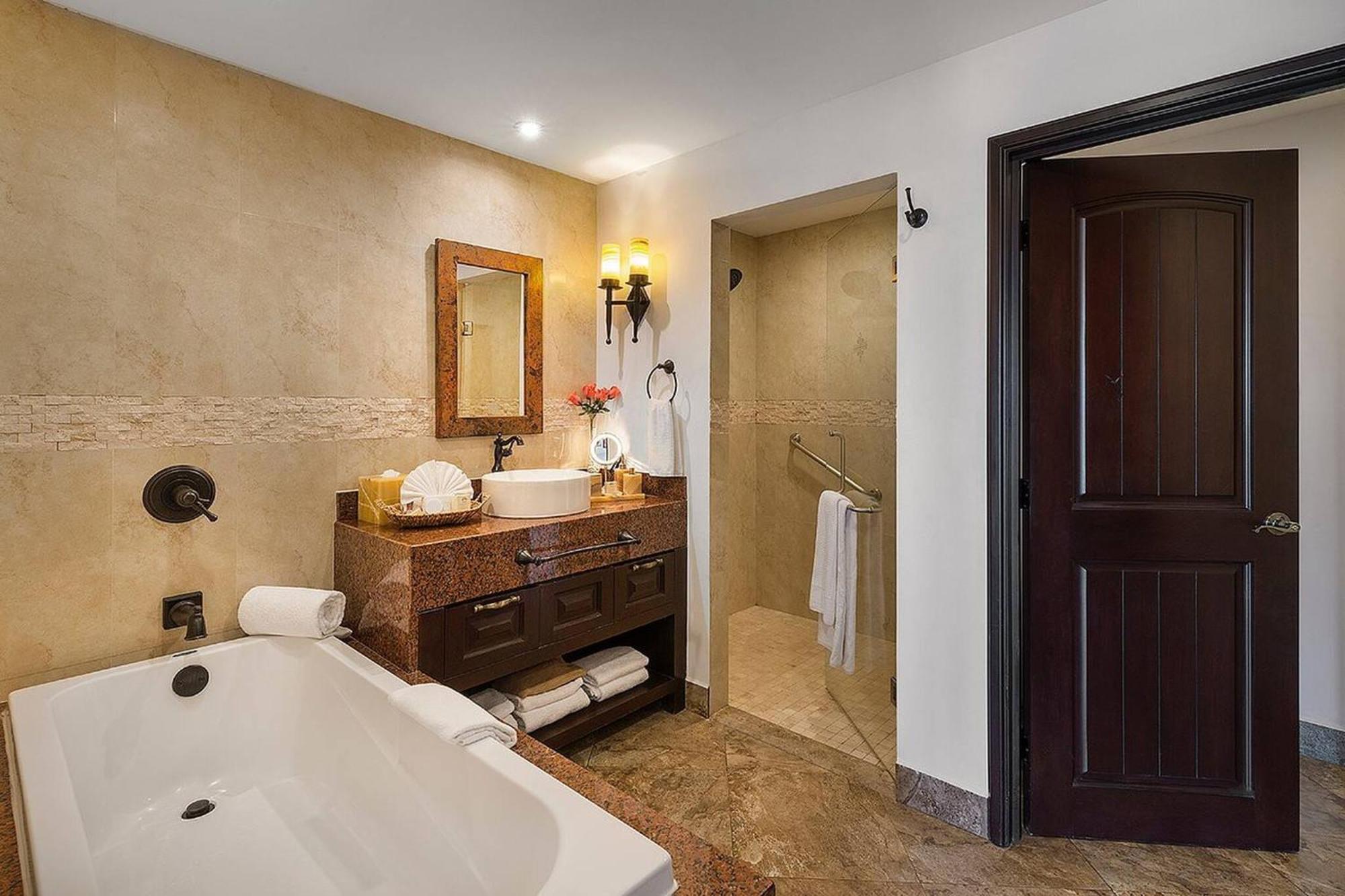 לה פז Room In Holiday House - Hacienda Encantada-King Or Queen Beds-Kitchenette מראה חיצוני תמונה